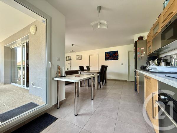 Appartement T4 à vendre  4 pièces - 92,72 m2 GENAS - 69