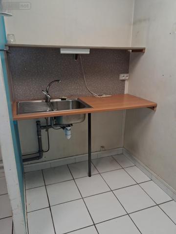 Fonds et/ou murs commerciaux à louer à Bourg-en-Bresse dans l'Ain (01000), ref : 01083-L154