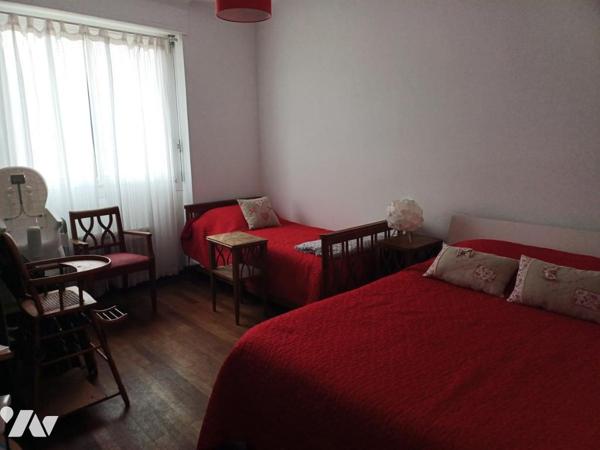 A VENDRE A Saint-Gilles-Croix-de-Vie - Maison en front de mer sur jardin 362m2