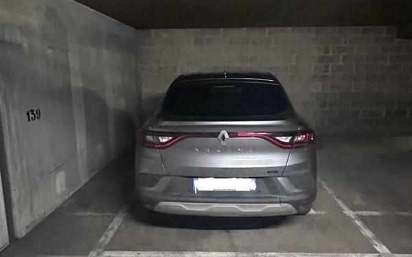 Stationnement à louer    Rosny-sous-Bois