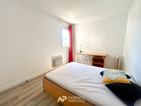 T3 Dernier étage avec terrasse, parking et piscine ? Les Minimes La Rochelle 259 500 € **  - Référence  MR686D2