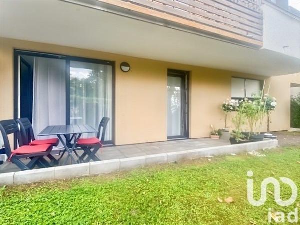 Appartement 3 pièces de 61 m² à Combs-la-Ville (77380)