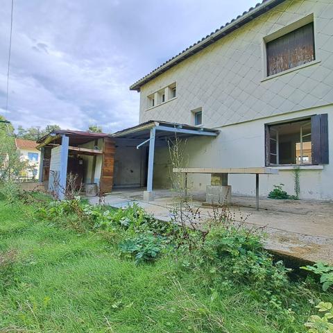 LAVELANET A VENDRE MAISON T4 AVEC JARDIN ET GARAGE