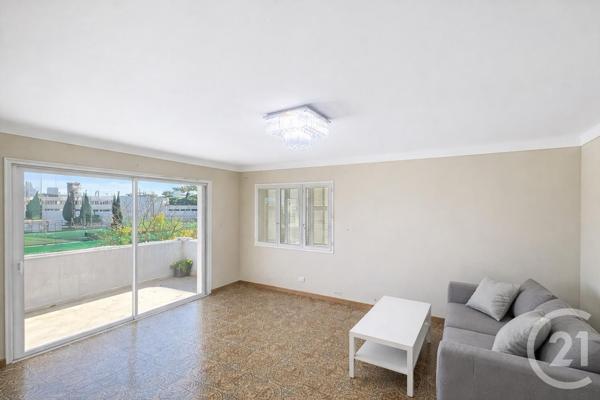 Maison à vendre  10 pièces - 207 m2 ANTIBES - 06