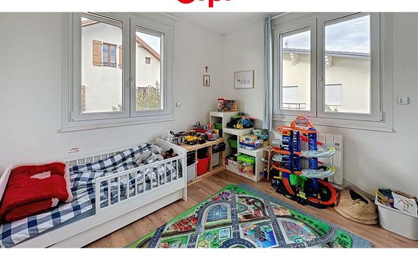 Appartement à vendre    5 pièces • 85 m2 Vétraz-Monthoux