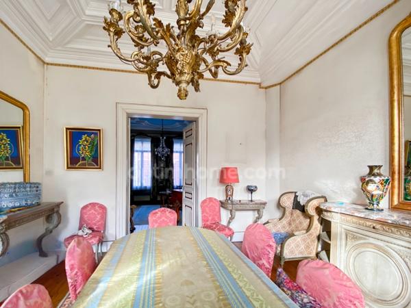 Très belle maison de 8 pièces CREPY (02)