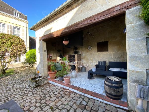 Très belle maison de 8 pièces CREPY (02)