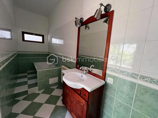 Maison traditionnelle de 184 m²