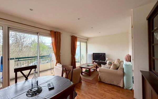 Appartement à vendre    3 pièces • 58,16 m2 Talence