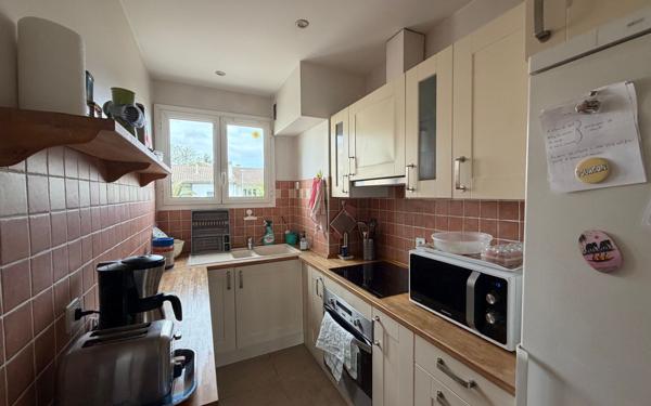 Appartement à vendre    3 pièces • 58,16 m2 Talence