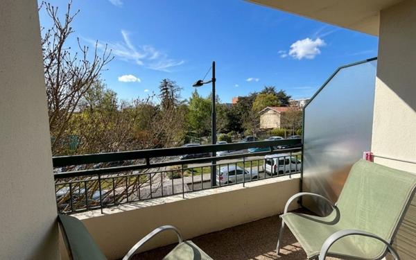 Appartement à vendre    3 pièces • 58,16 m2 Talence