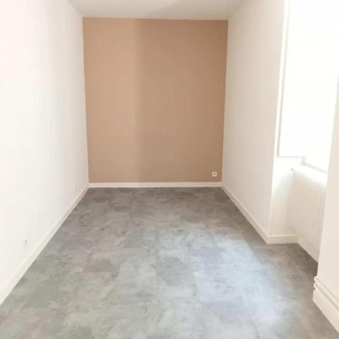 Appartement à louer à Mâcon (71000)