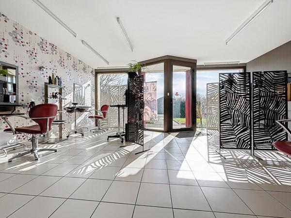 Fonds De Commerce SALON DE COIFFURE