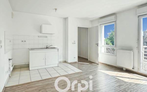 Appartement à vendre    2 pièces • 40 m2 Nantes
