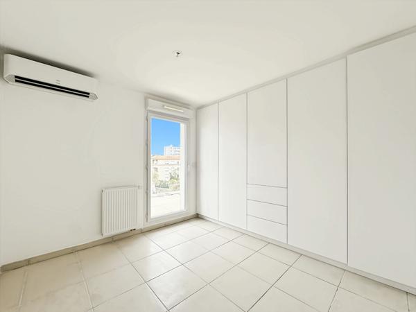 Appartement avec terrasse 4 Pièces à Vendre à Marseille - Quartier Michelet