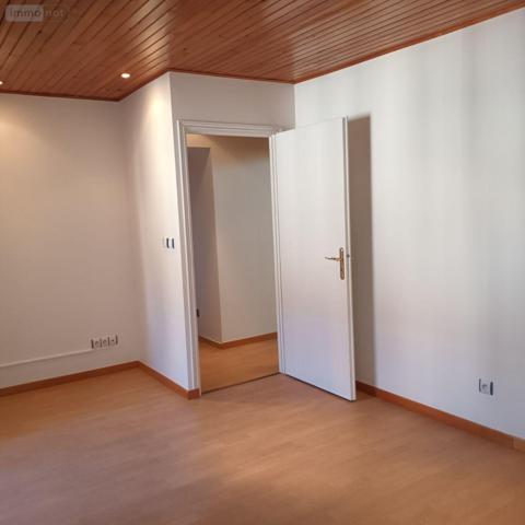 Duplex à louer à Vitry-le-François dans la Marne (51300), ref : 51081/953   
CENTRE