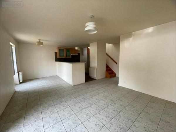 Immeuble à vendre à La Jarrie en Charente-Maritime (17220), ref : 17112-420