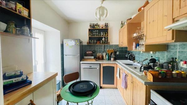 Immeuble à vendre à La Jarrie en Charente-Maritime (17220), ref : 17112-420