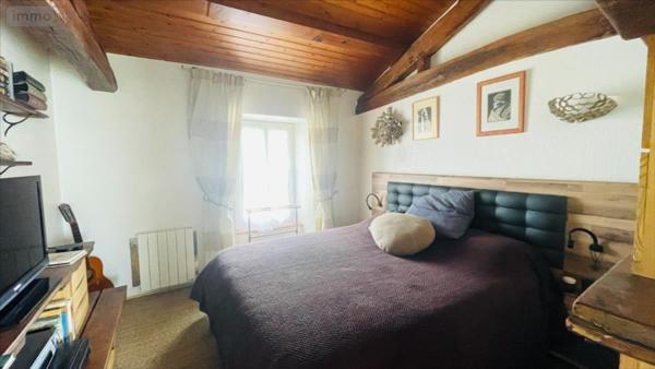 Immeuble à vendre à La Jarrie en Charente-Maritime (17220), ref : 17112-420