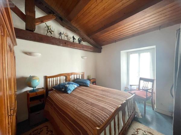 Immeuble à vendre à La Jarrie en Charente-Maritime (17220), ref : 17112-420