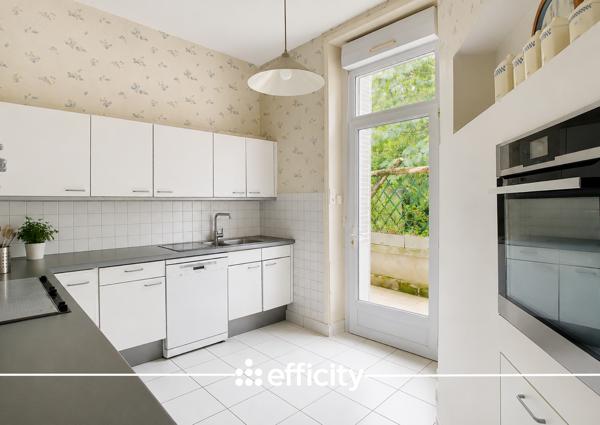 Maison
         9 pièces
        - 149 m² Bien prestige