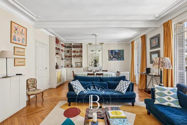 Paris 16ème, Appartement 2 Chambres -  93 m² à vendre