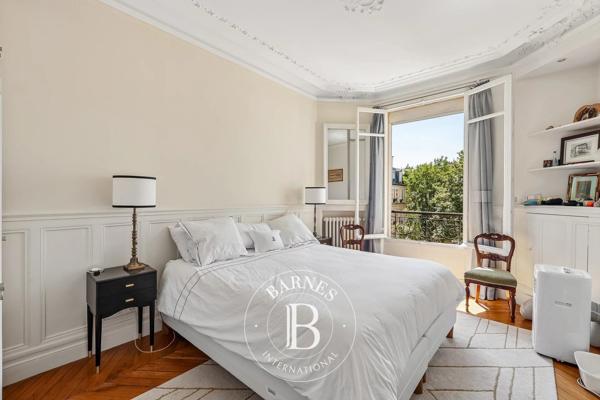 Paris 16ème, Appartement 2 Chambres -  93 m² à vendre