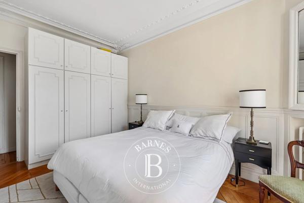 Paris 16ème, Appartement 2 Chambres -  93 m² à vendre