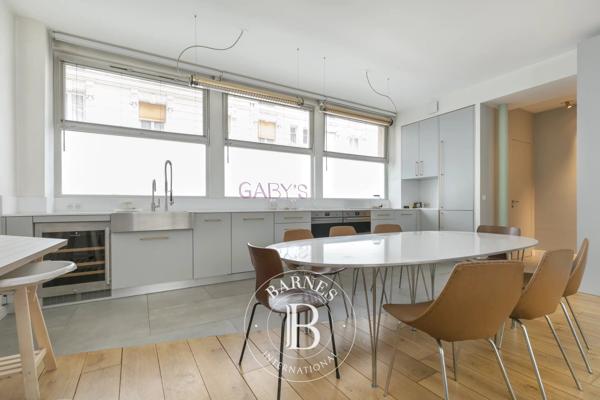 Paris 11ème, Appartement 2 Chambres -  110 m² à vendre