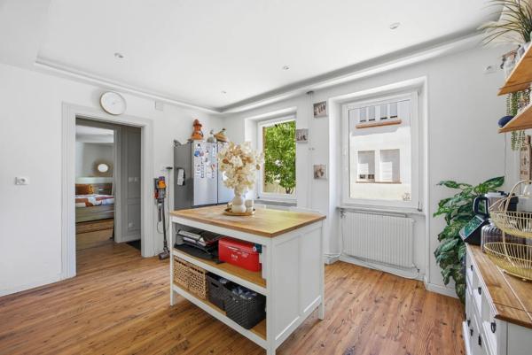 Maison
         8 pièces
        - 218 m² Exclusivité 318 000 € *