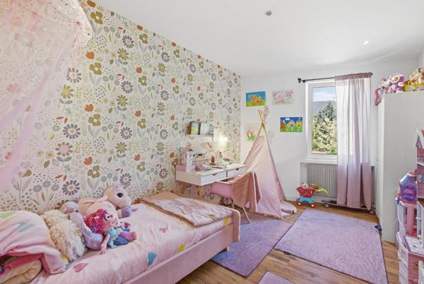 Maison
         8 pièces
        - 218 m² Exclusivité 318 000 € *