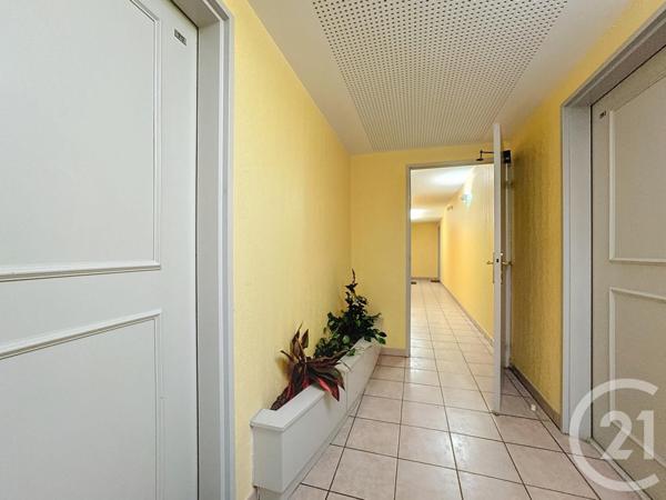 Appartement F4 à vendre  4 pièces - 75 m2 PAMIERS - 09