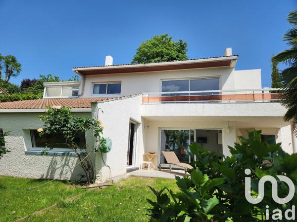 Maison d’architecte 6 pièces de 150 m² à La Frette-sur-Seine (95530)