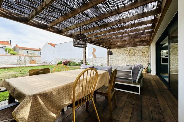 La Rochelle (17000) La Trompette - Maison 4ch entièrement rénovée en 2019 avec garage, jardin et piscine
