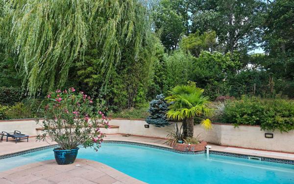 Maison à vendre    7 pièces •  Pibrac