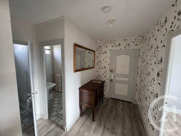 Appartement T4 à vendre  4 pièces - 70 m2 AURILLAC - 15