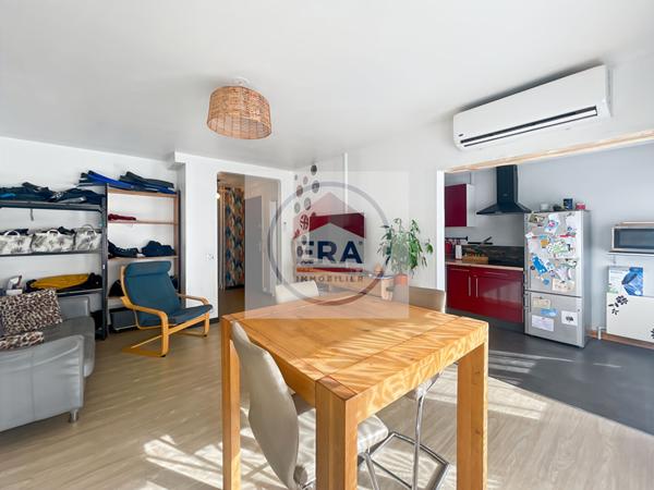 APPARTEMENT 4 PIECES TRAVERSANT DE 80M², COEUR DE VILLE