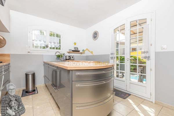 Salon-de-Provence (13300) Villa à acheter 4 chambres à Salon-De-Provence avec PROVENCE IMMO