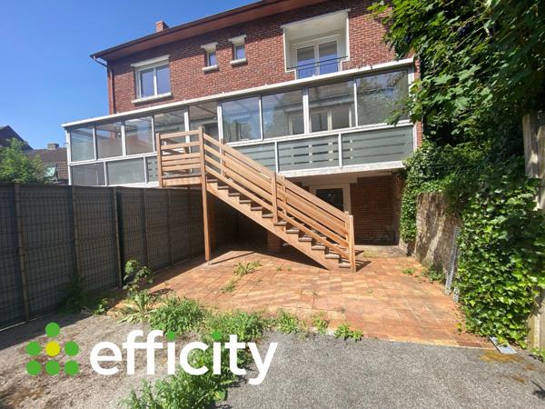 Appartement
         3 pièces
        - 82 m² Exclusivité 119 900 € *