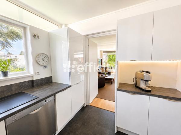 Appartement
         4 pièces
        - 106 m² Exclusivité 340 000 € *