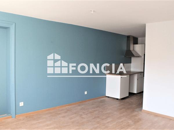Location Appartement 3 pièces 66 m² - 29 RUE RICHARD LENOIR Flers 61100