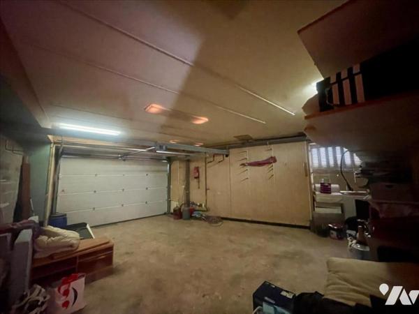 Maison de ville 203 m² avec garage et terrasse