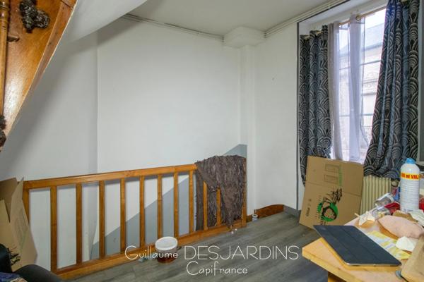 Dpt Orne (61), à vendre LE MERLERAULT immeuble