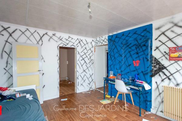 Dpt Orne (61), à vendre LE MERLERAULT immeuble