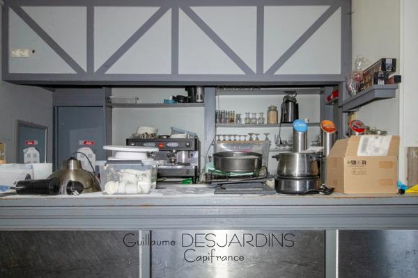 Dpt Orne (61), à vendre LE MERLERAULT immeuble