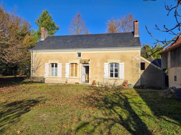 Jolie maison ancienne avec dépendances !