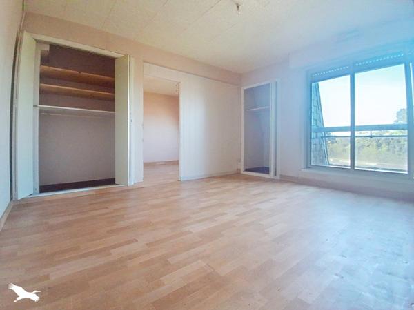 Appartement à vendre 65 424 € Saint-Martin-des-Champs 2 p 42 m² DPE D