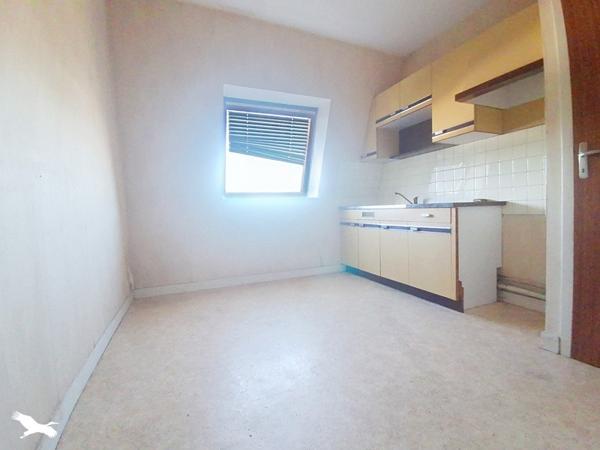 Appartement à vendre 65 424 € Saint-Martin-des-Champs 2 p 42 m² DPE D