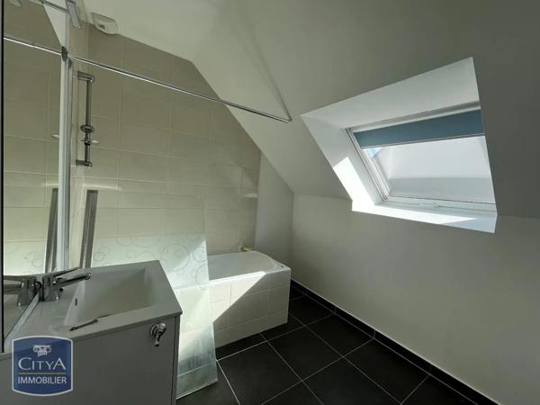 Maison à louer 4 pièces 95.08m² Orléans (45100)