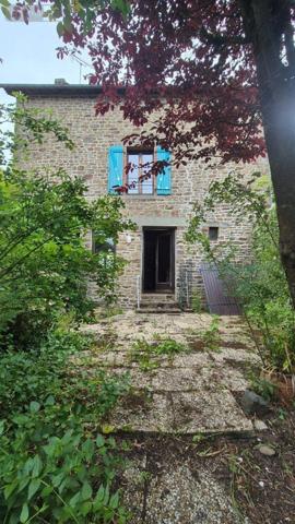 Maison de ville à vendre à Gorron en Mayenne (53120), ref : 2871
